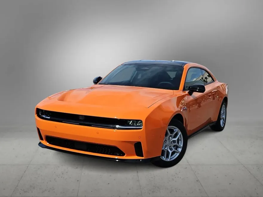 2025 Dodge Charger R/T photo 1
