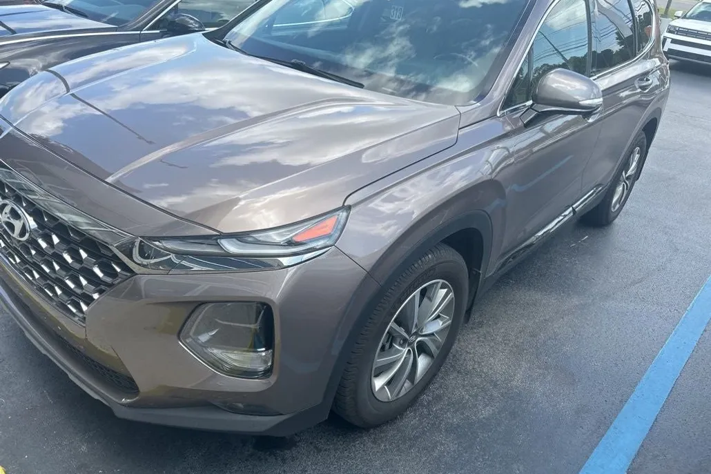 2020 Hyundai Santa Fe Limited photo 1