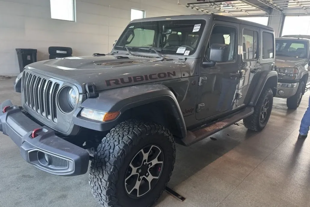 2023 Jeep Wrangler Rubicon photo 1