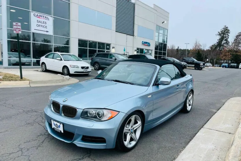 2010 Bmw 135i 1-Series photo 1