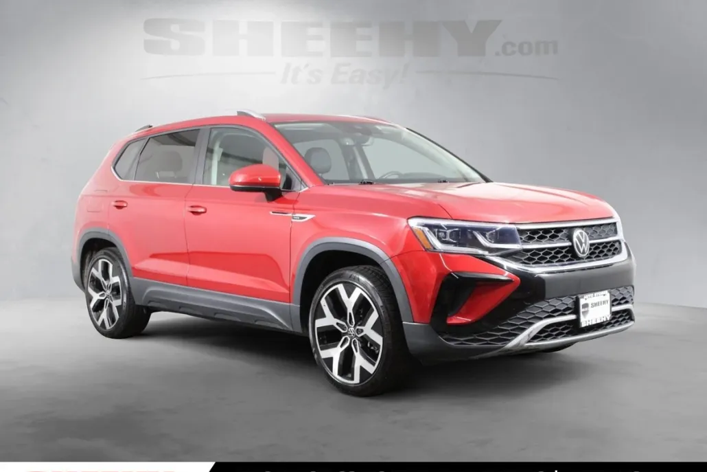 2022 Volkswagen Taos SEL photo 1