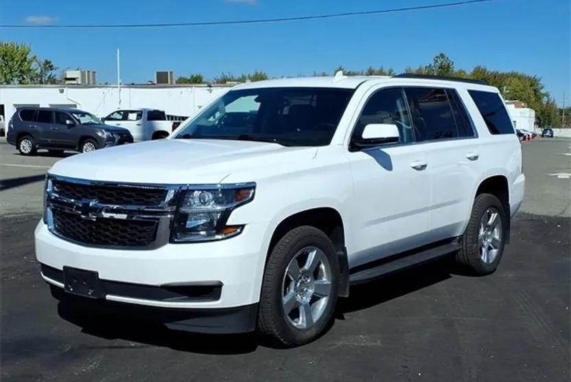 2018 Chevrolet Tahoe LT photo 1