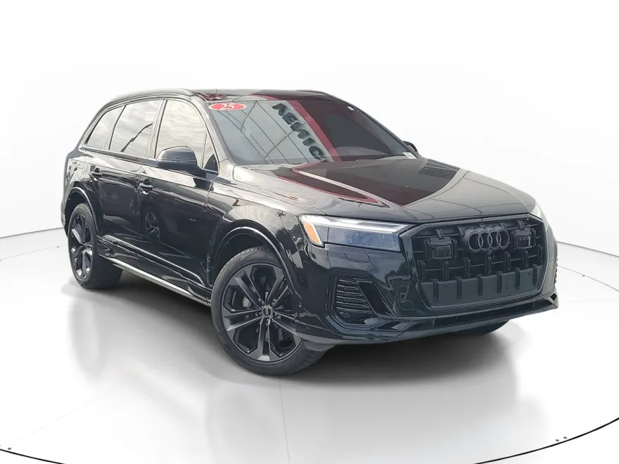 2025 Audi Q7 55 Premium photo 1