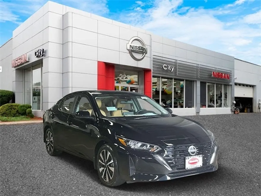2025 Nissan Sentra SV photo 1