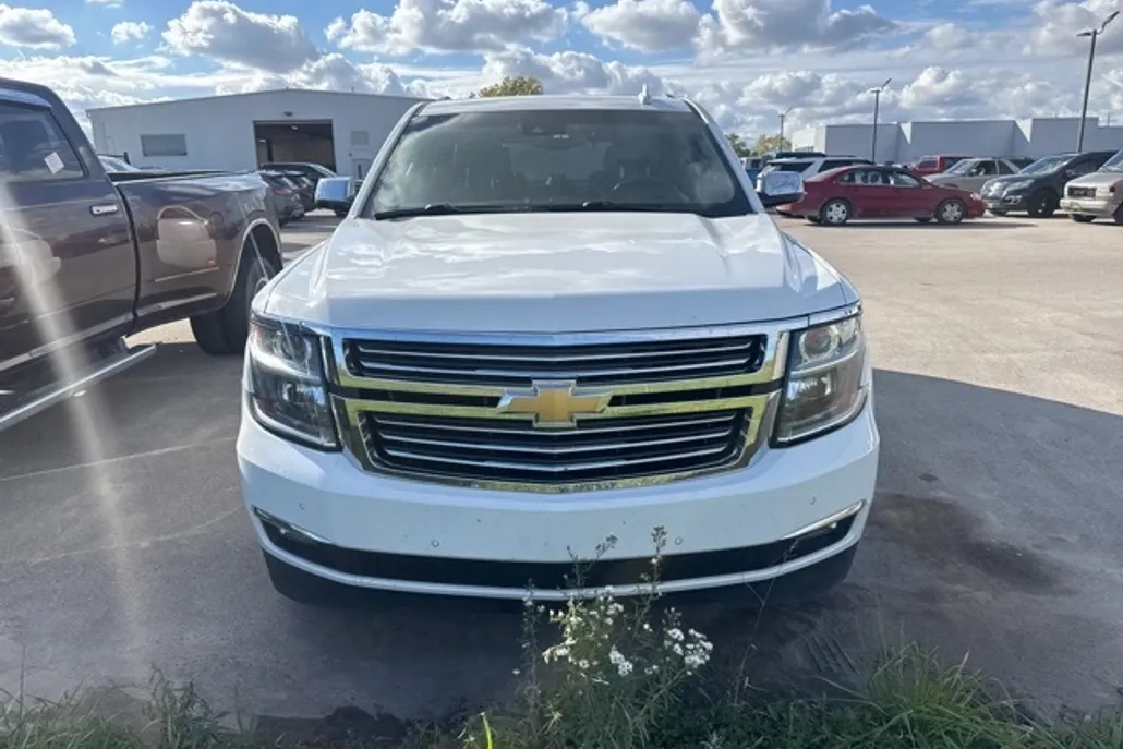 2018 Chevrolet Tahoe Premier photo 1