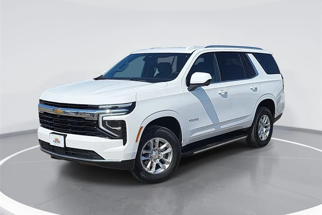 2025 Chevrolet Tahoe LS photo 1