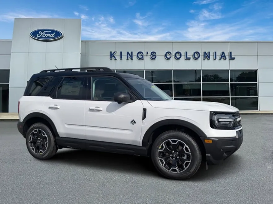 2025 Ford Bronco Sport Outer Banks photo 1