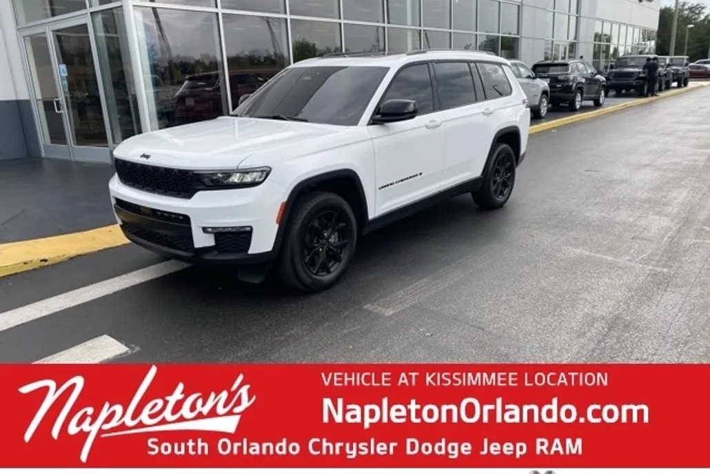2022 Jeep Grand Cherokee Limited photo 1