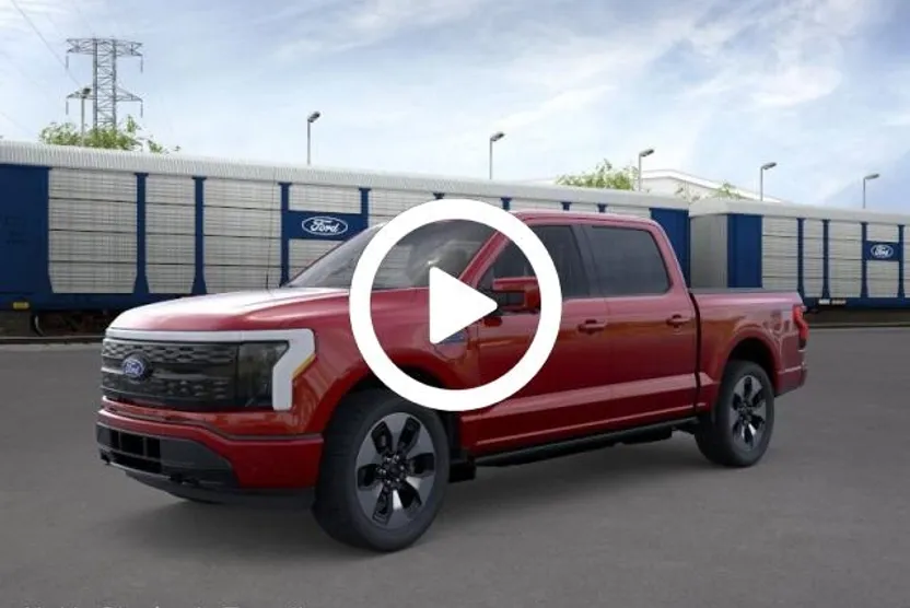 2025 Ford F-150 Lightning Platinum photo 1