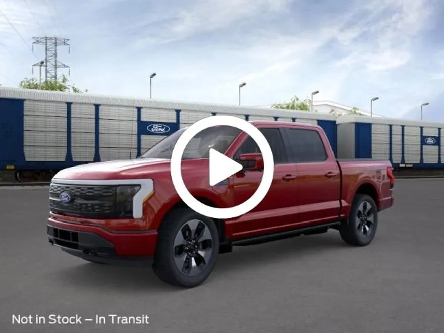 2025 Ford F-150 Lightning Platinum photo 1