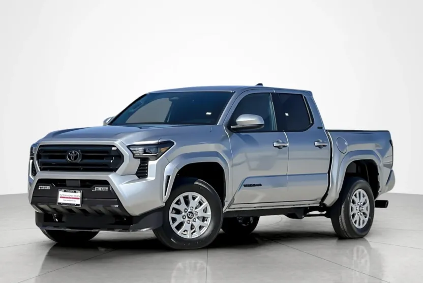 2025 Toyota Tacoma SR5 photo 1