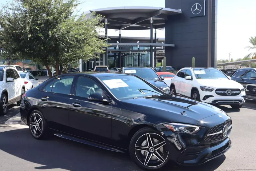 2024 Mercedes Benz C 300 photo 1