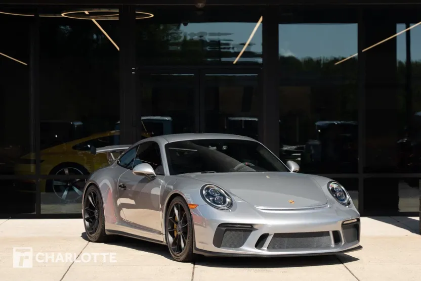 2018 Porsche 911 GT3 photo 1