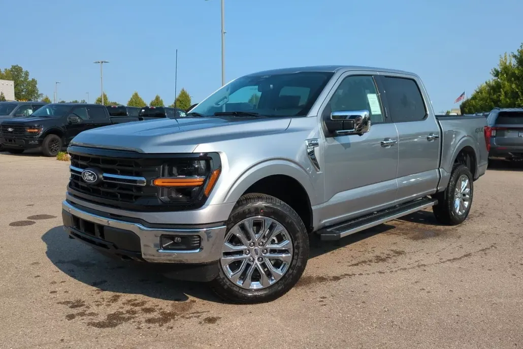 2024 Ford F-150 XLT photo 1