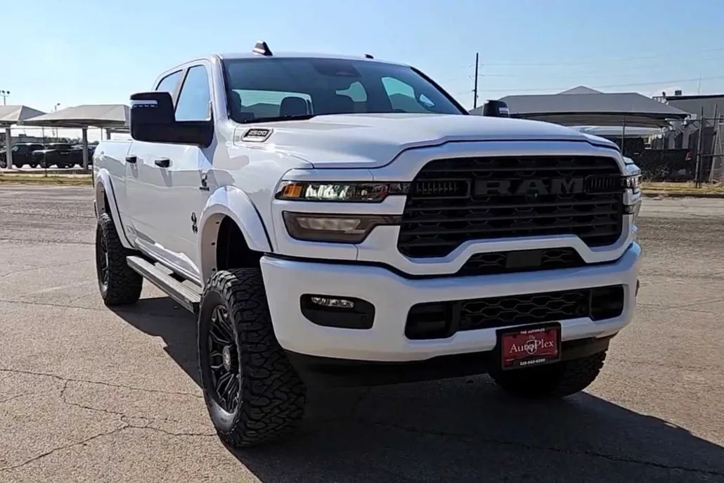 2025 Ram 2500 Big Horn photo 1
