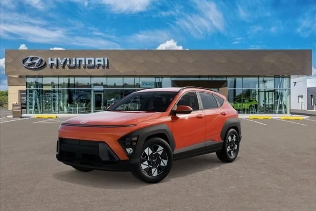 2025 Hyundai Kona SEL photo 1
