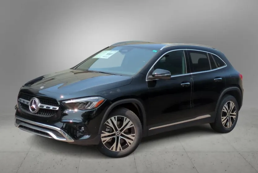 2025 Mercedes Benz GLA 250 4MATIC photo 1