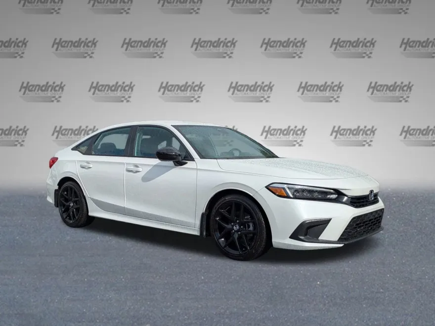 2024 Honda Civic Sport photo 1