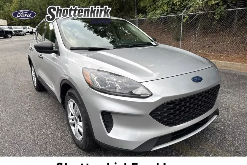 2020 Ford Escape S photo 1