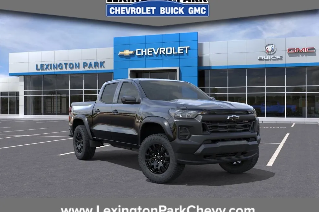 2026 Chevrolet Colorado Trail Boss photo 1