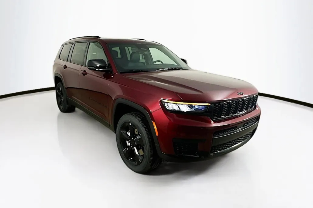 2025 Jeep Grand Cherokee Laredo Altitude X photo 1