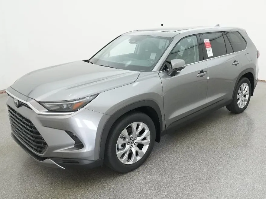 2026 Toyota Grand Highlander Limited photo 1
