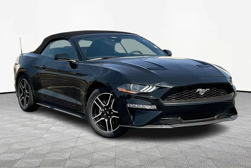 2023 Ford Mustang EcoBoost Premium photo 1