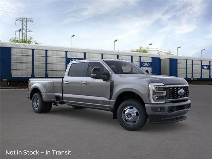 2025 Ford F-350 photo 1