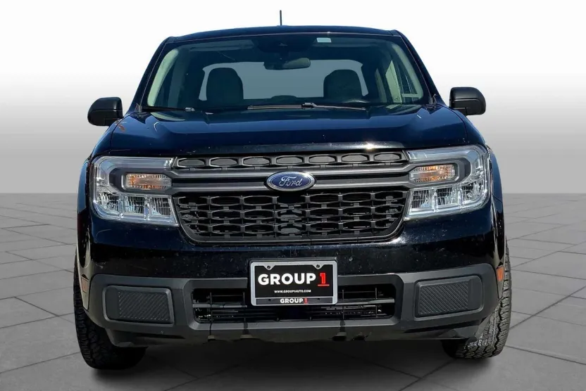 2022 Ford Maverick XLT photo 1