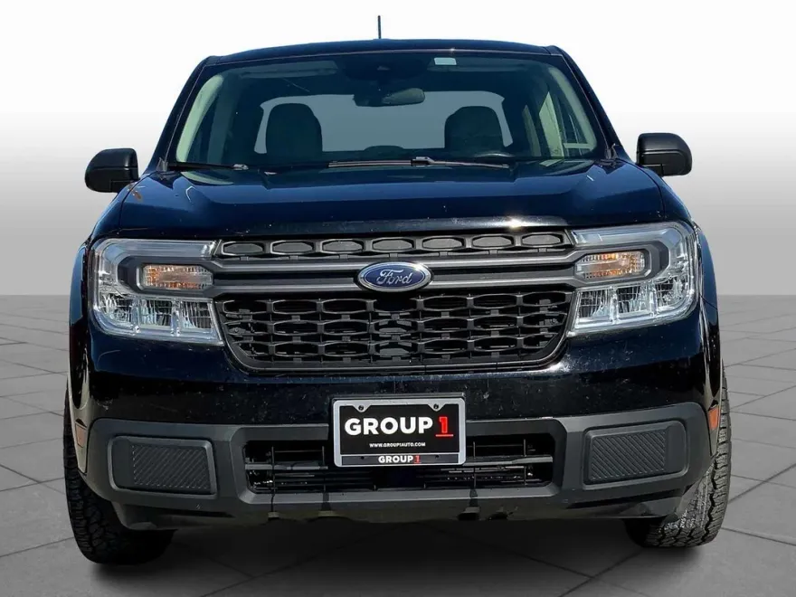 2022 Ford Maverick XLT photo 1