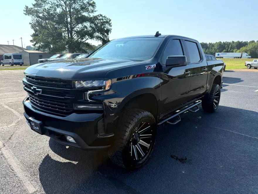 2021 Chevrolet Silverado 1500 RST photo 1