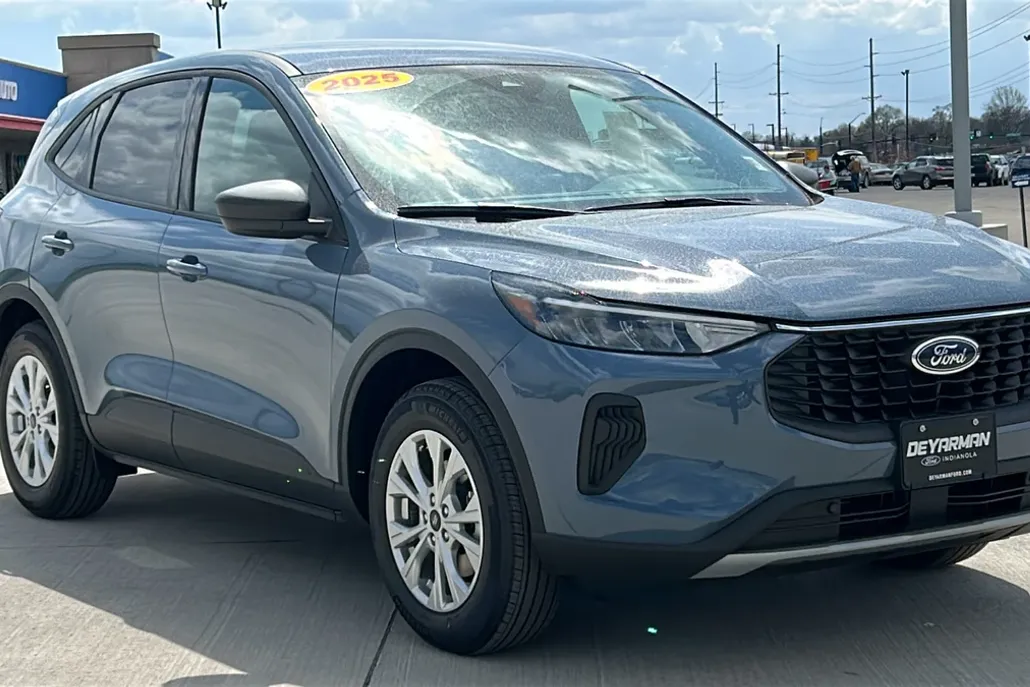 2025 Ford Escape Active photo 1