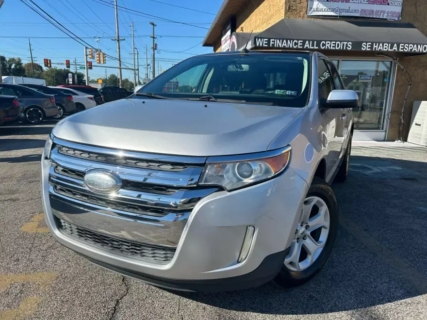 2014 Ford Edge SEL Sport photo 1