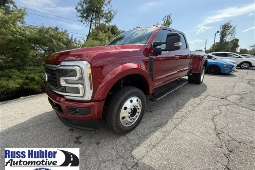 2026 Ford F-450 Platinum photo 1