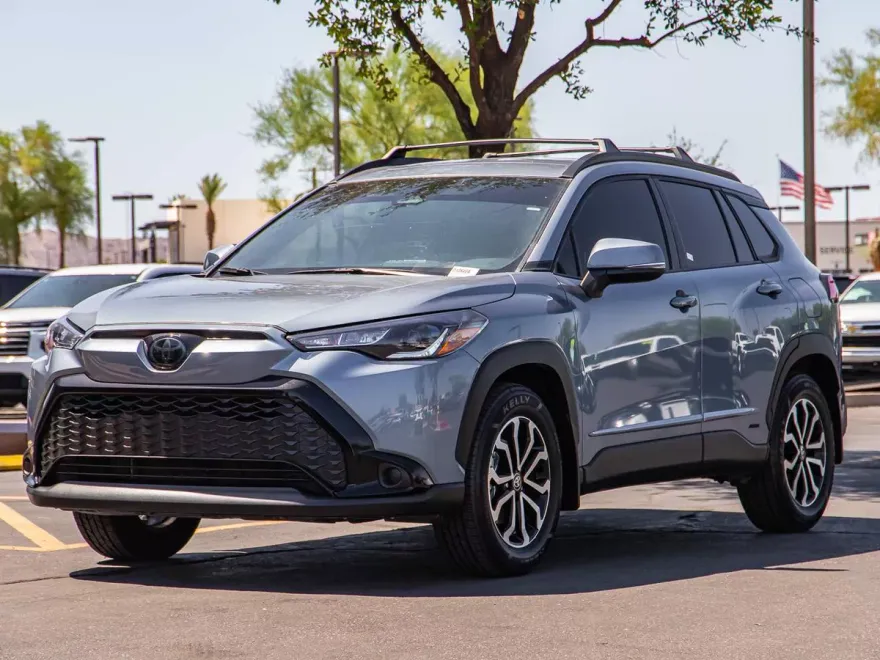 2023 Toyota Corolla Hybrid SE photo 1