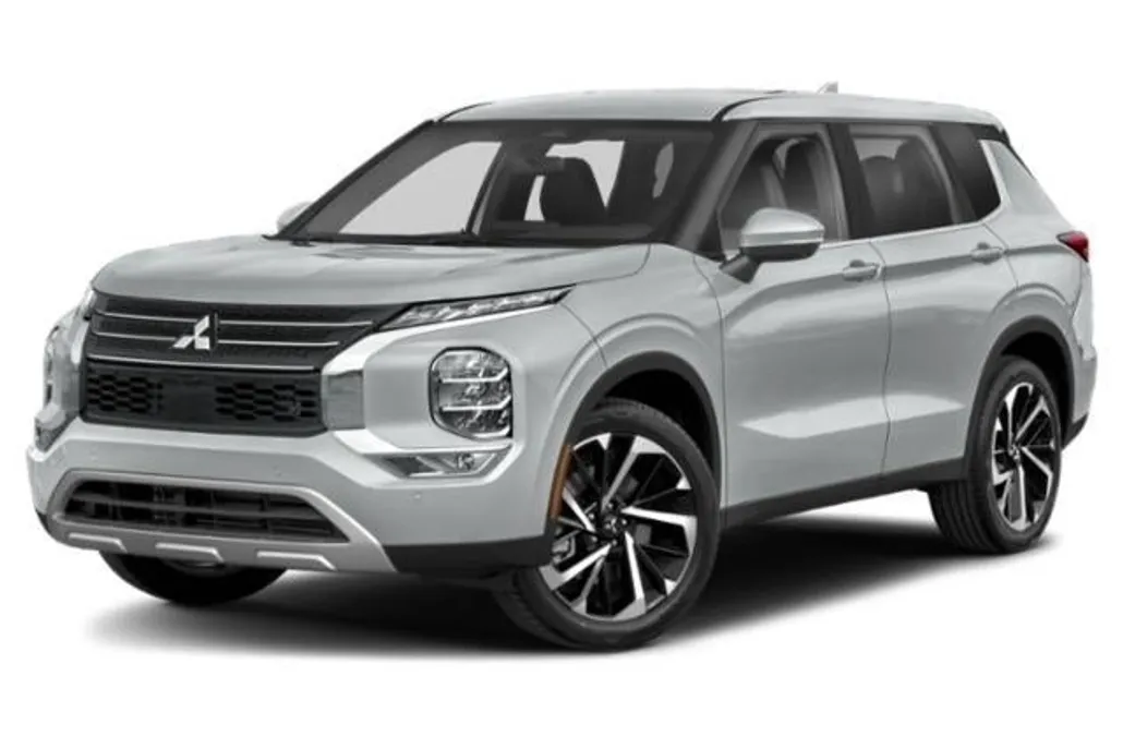2023 Mitsubishi Outlander SE photo 1