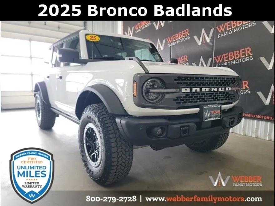 2025 Ford Bronco Badlands photo 1