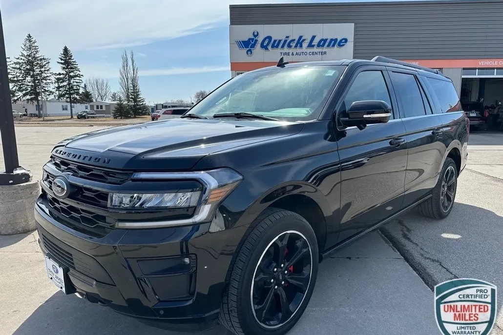 2024 Ford Expedition MAX Limited photo 1