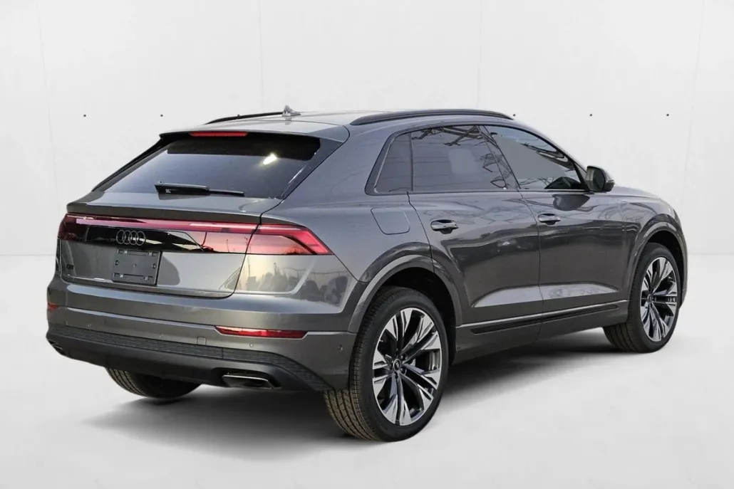 2025 Audi Q8 55 Premium photo 1