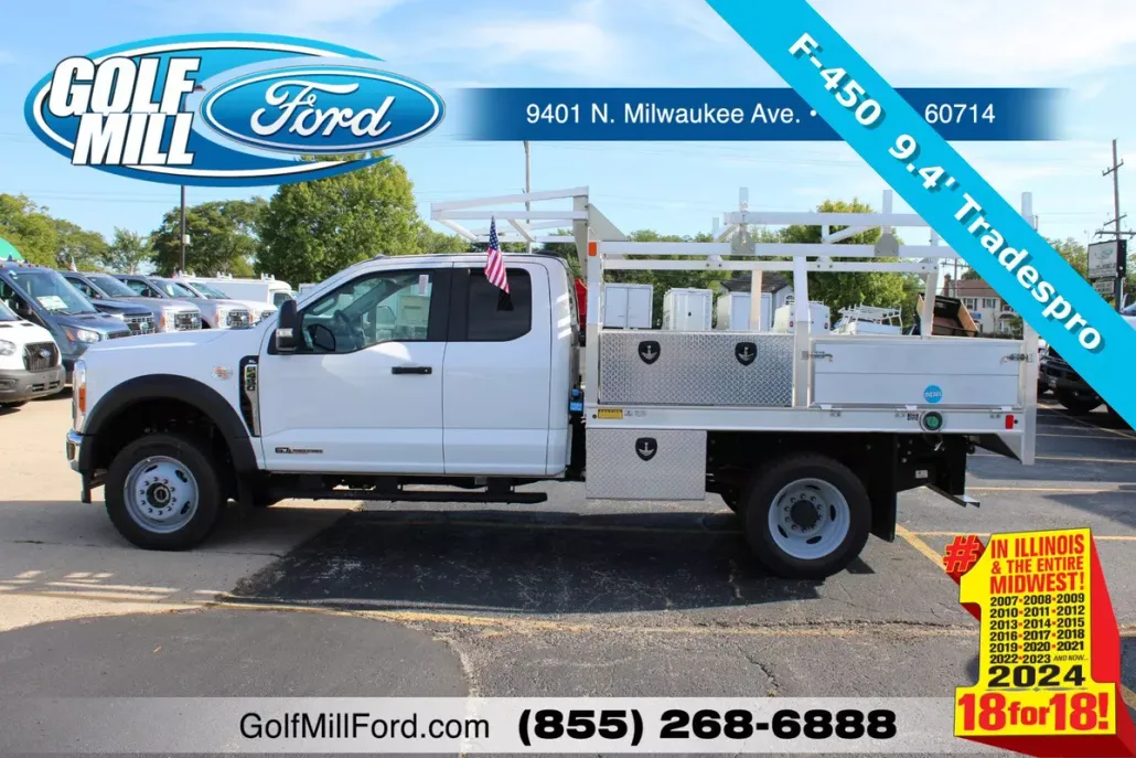 2023 Ford F-450 photo 1