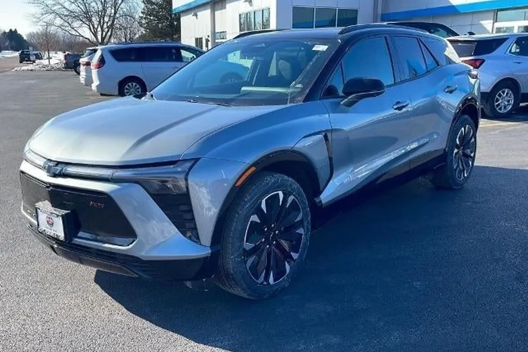 2025 Chevrolet Blazer EV RS photo 1