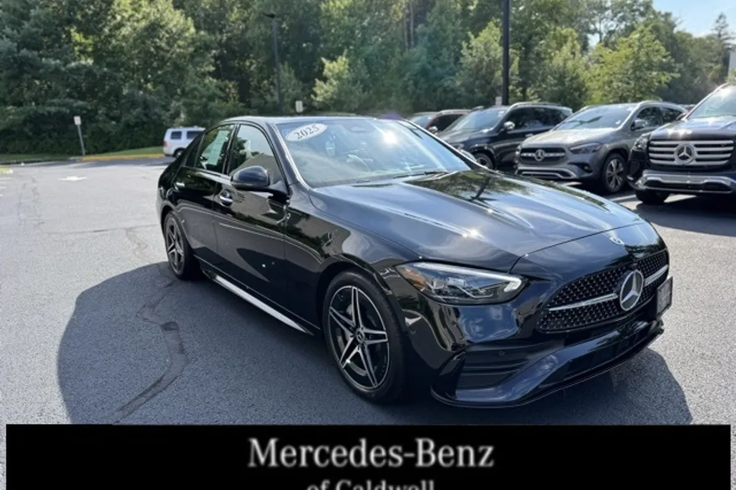 2025 Mercedes Benz C 300 4MATIC photo 1