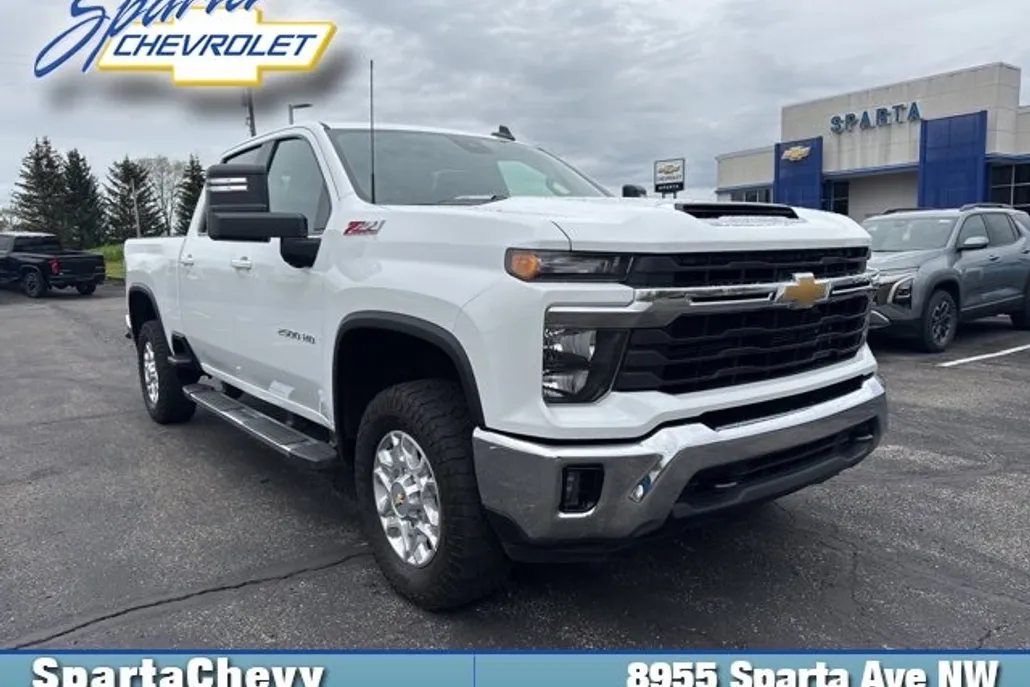 2024 Chevrolet Silverado 2500HD LT photo 1