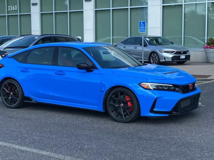 2025 Honda Civic Type R photo 1