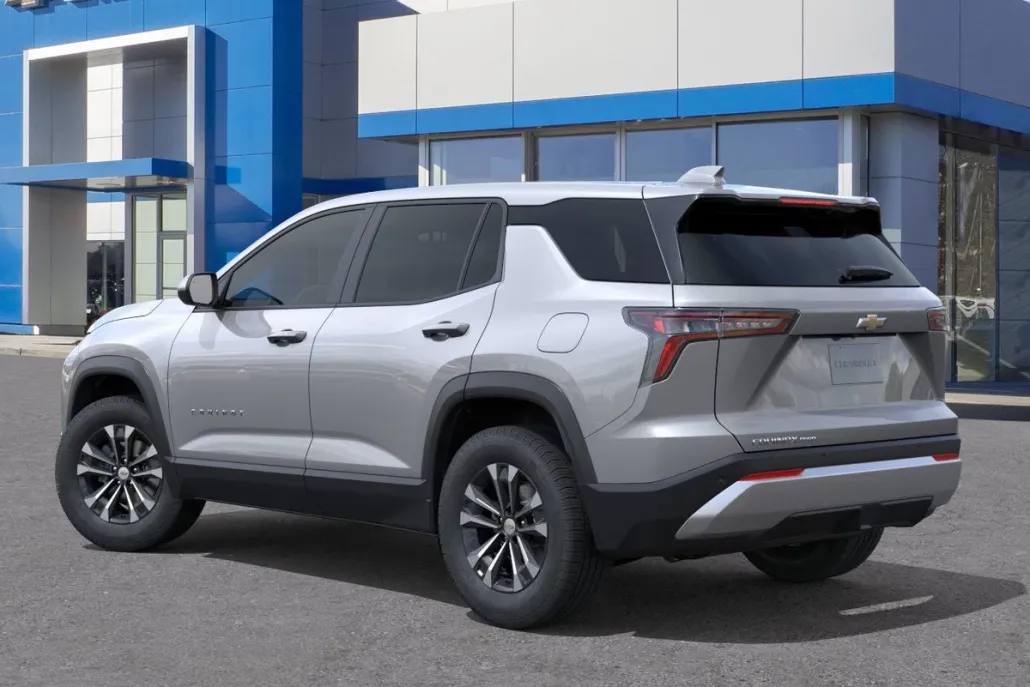 2026 Chevrolet Equinox LT photo 1