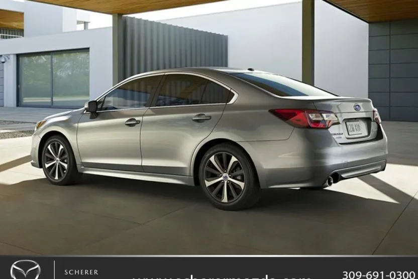 2016 Subaru Legacy Limited photo 1