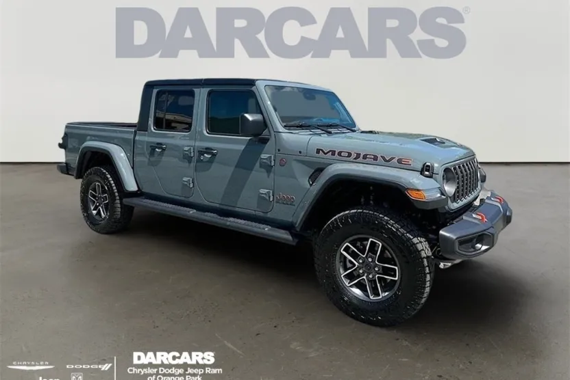 2025 Jeep Gladiator Mojave photo 1
