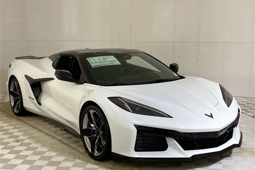 2026 Chevrolet Corvette Z06 1LZ photo 1