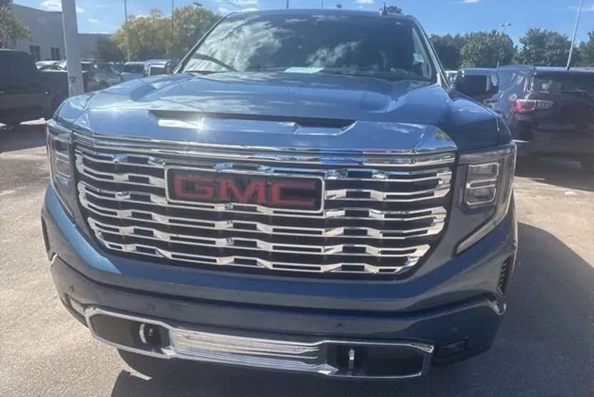 2024 Gmc Sierra 1500 Denali photo 1