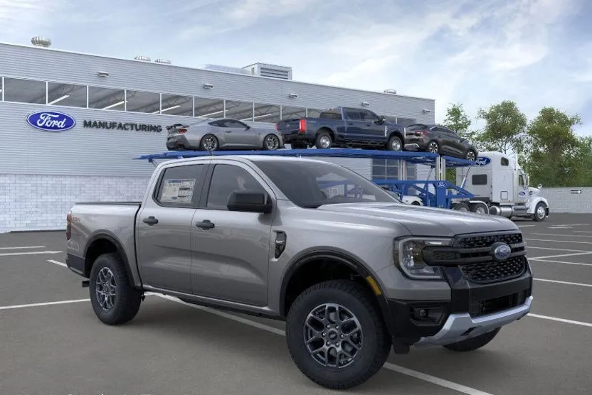 2025 Ford Ranger XLT photo 1